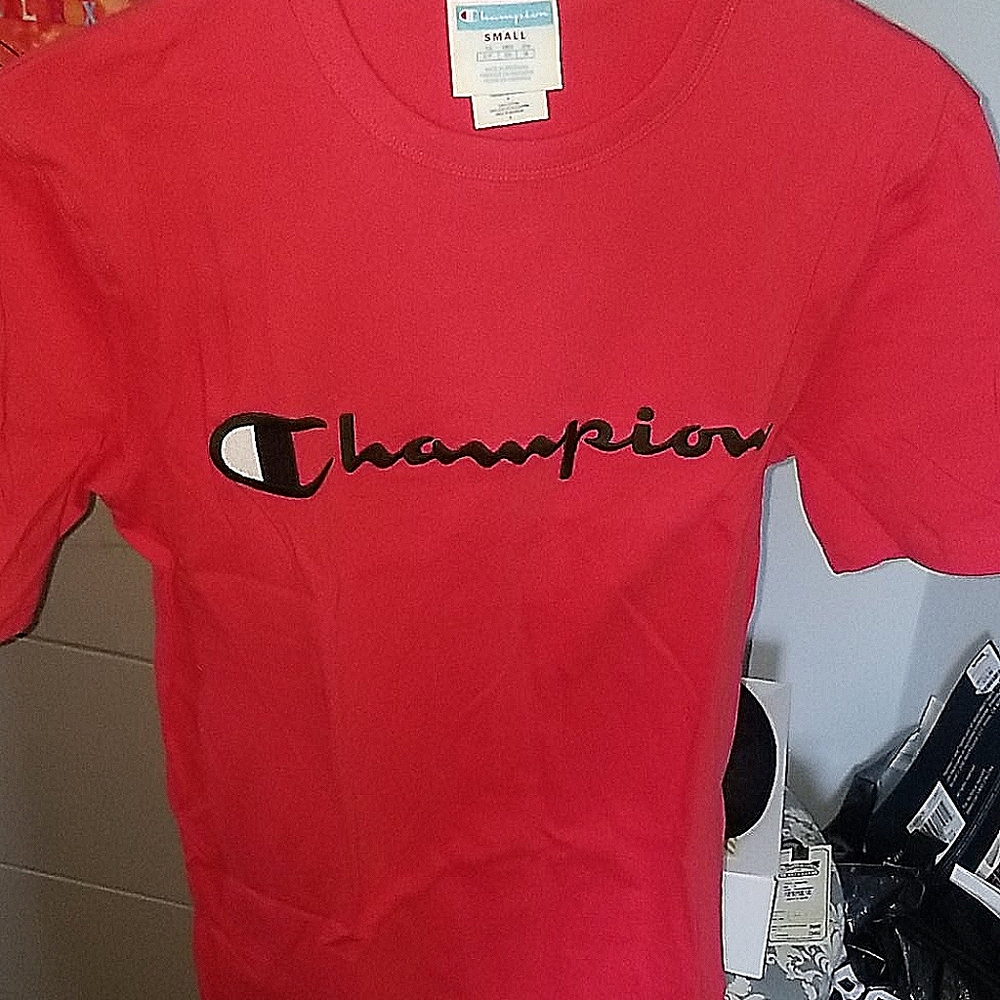Champion tee